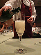 champagne_pour